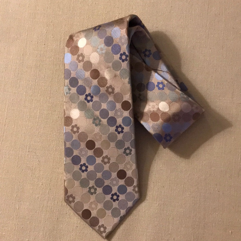3/$10 Like New Tie